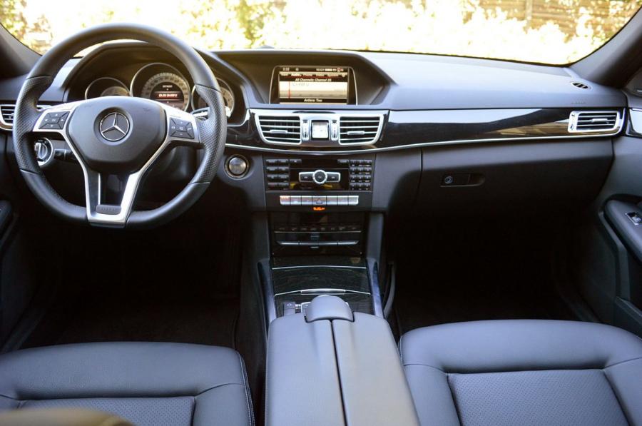  Mercedes-Benz E350 4Matic Sedan 2014 года  (фото 13 из 40)